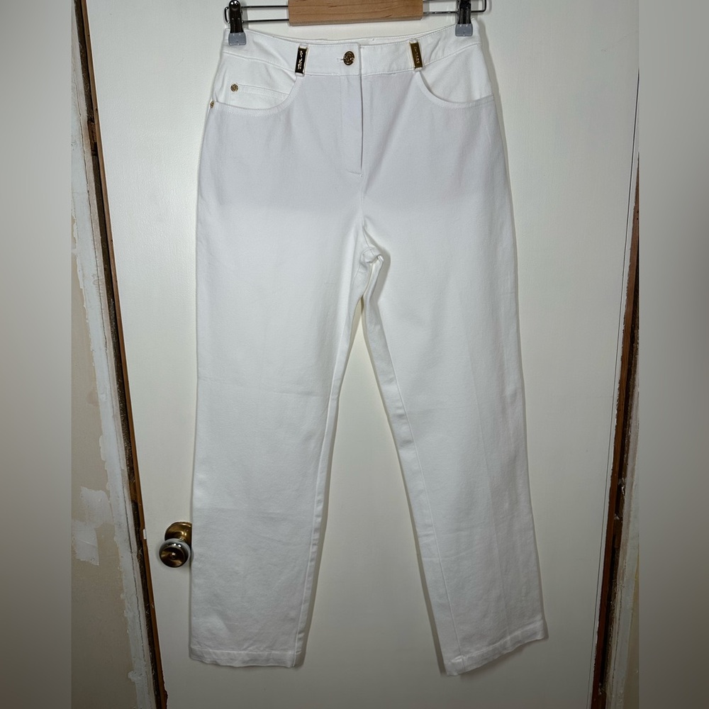 St. John Sport White‎ Straight Leg Jeans Size 4